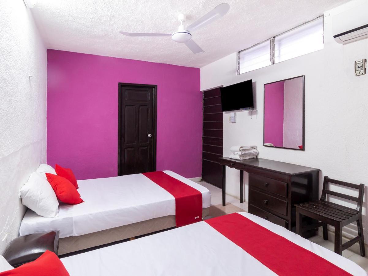 Hotel Aventura Merida Bagian luar foto