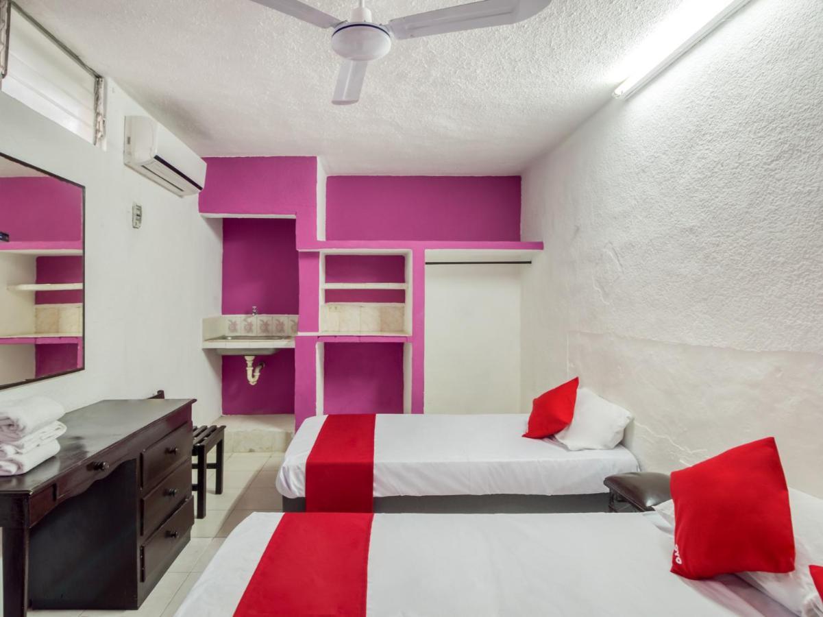 Hotel Aventura Merida Bagian luar foto