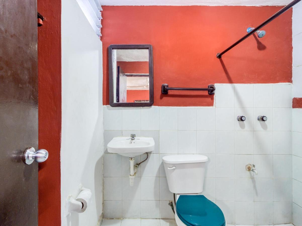 Hotel Aventura Merida Bagian luar foto